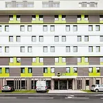 Paris Velizy Отель 3*