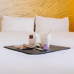 Paris Velizy Отель 3*