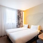 Paris Velizy