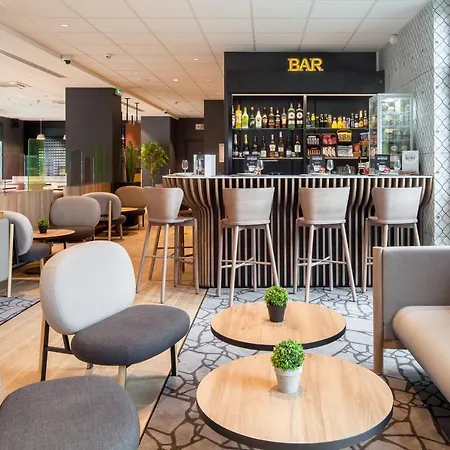 Paris Velizy 3*