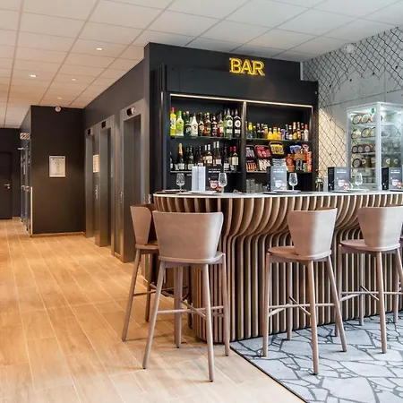 Paris Velizy 酒店