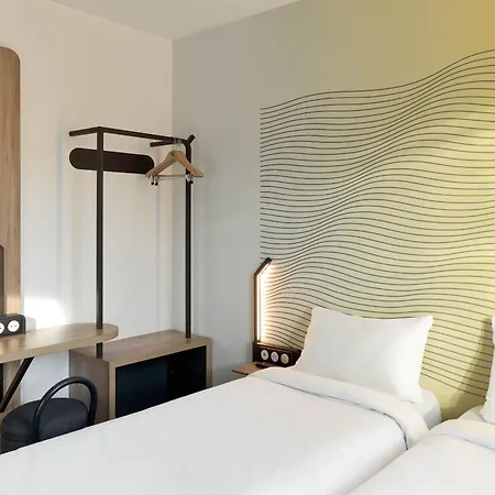 Paris Velizy