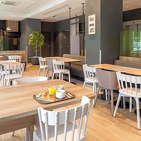 Paris Velizy 3* Meudon