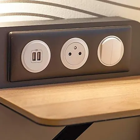 فندق Paris Velizy 3*
