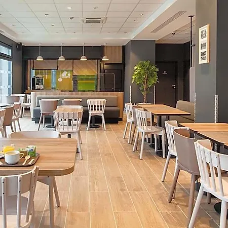 Paris Velizy Hotel 3*