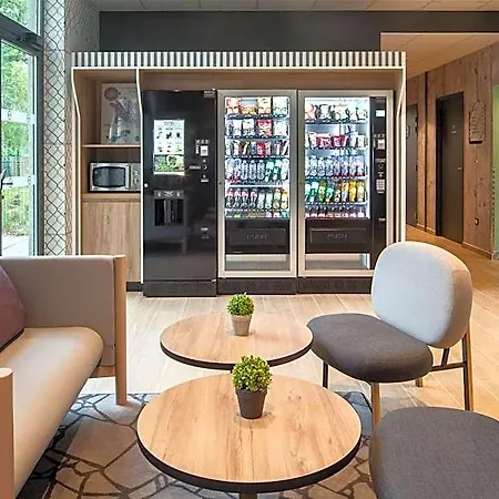Paris Velizy 3*