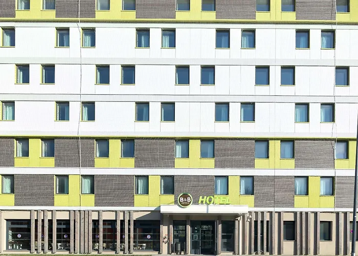 Paris Velizy 3*